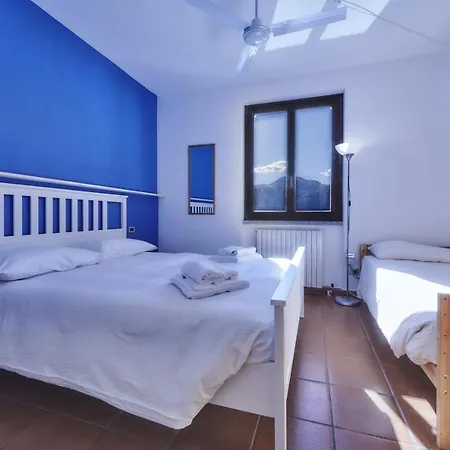 Claudias Flat * Lierna