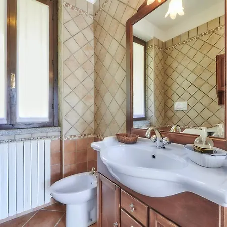Apartment Claudias Flat Lierna